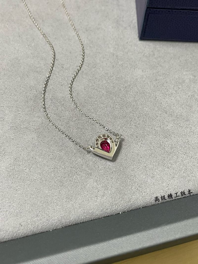 CHAUMET